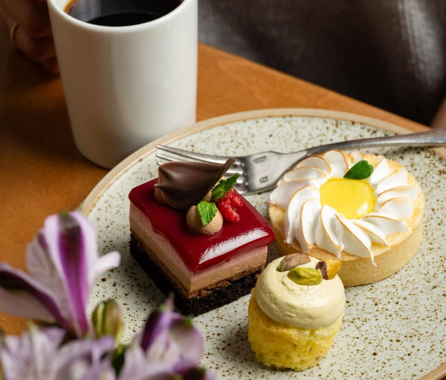 Easter Brunch in Downtown Halifax 2025 - Prince George