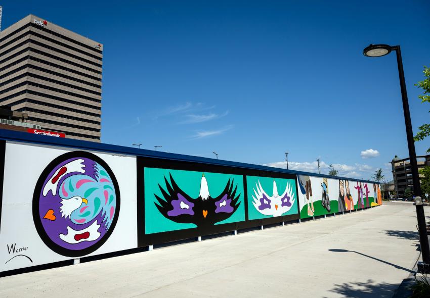 Lorne Julien @lornejulien 