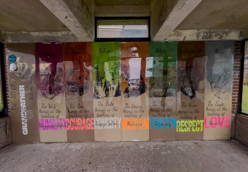 ‘7 Grandfather Teachings’ by Tonya ‘SamQwan’ Parris  Location: Bus shelter at the corner of Barrington St. and Spring Garden Rd.