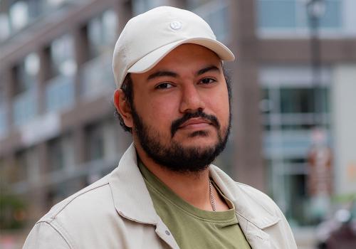 Karan Gills, owner and CEO of veCharter